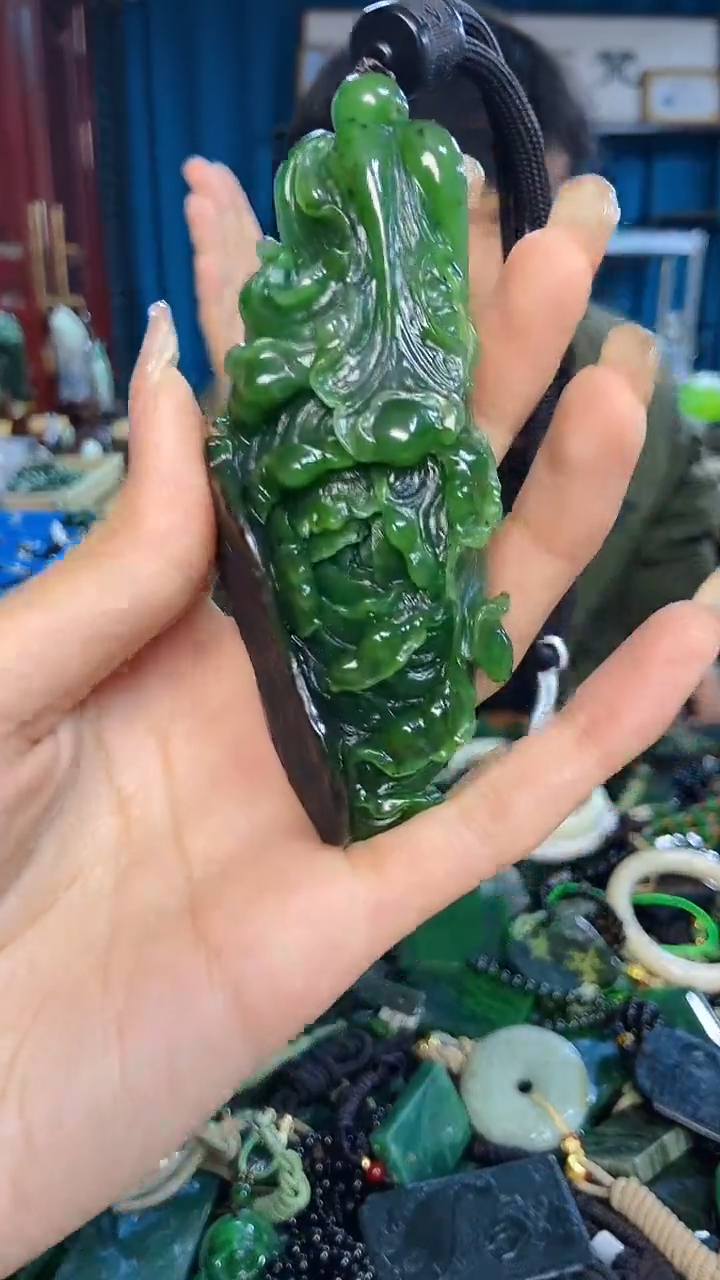 未镶嵌和田玉挂件1