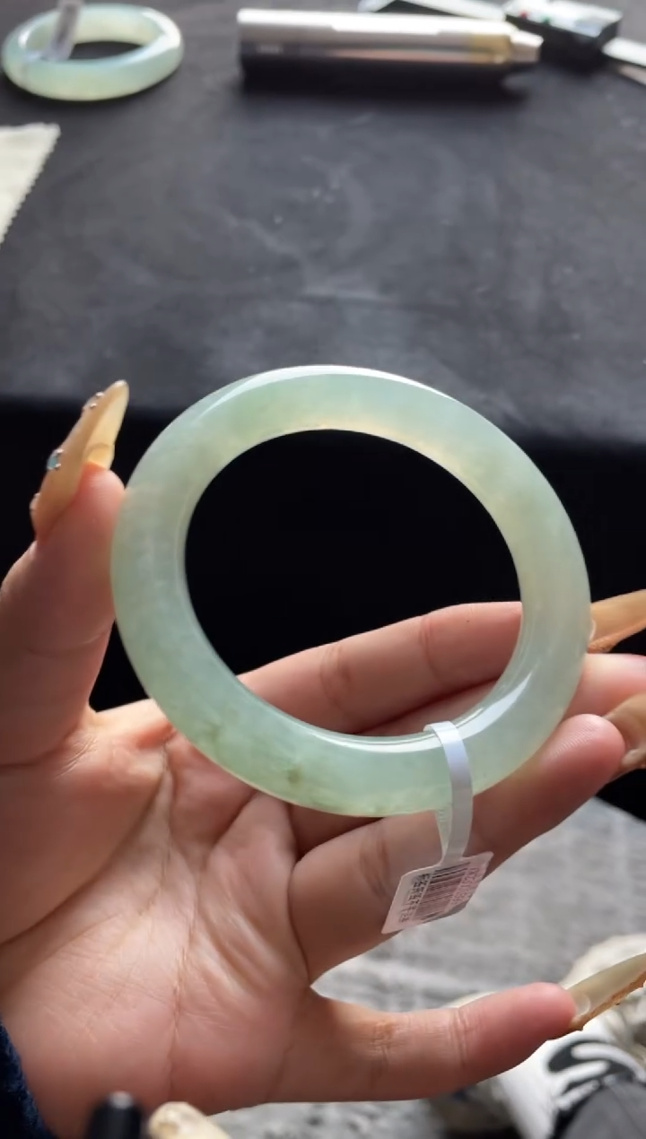 未镶嵌手镯翡翠三天鉴赏期