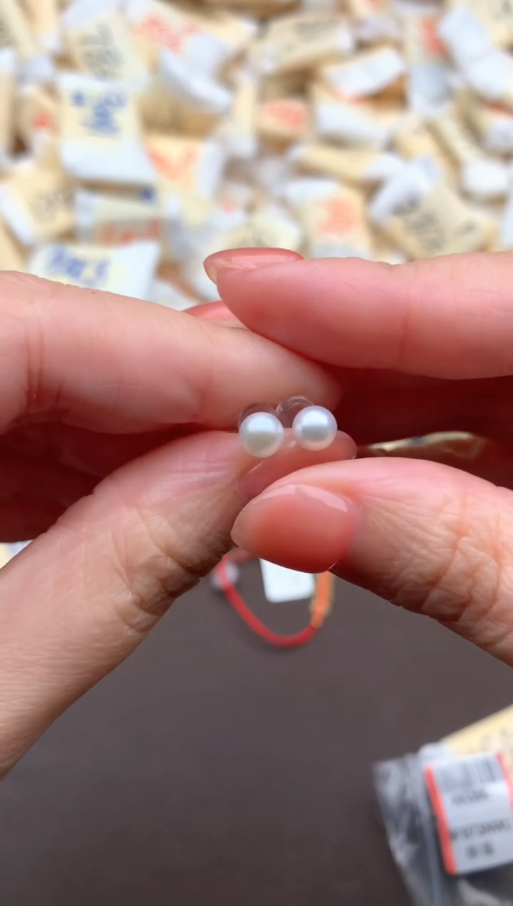 【闪购商品】淡水珍珠耳饰银S925镶嵌一