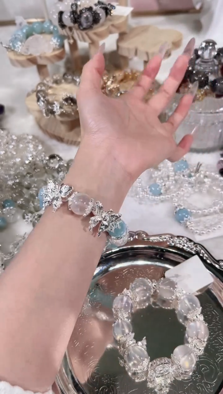 【闪购商品】水晶手链未镶嵌天然水晶默认微瑕 多样性发货发其一