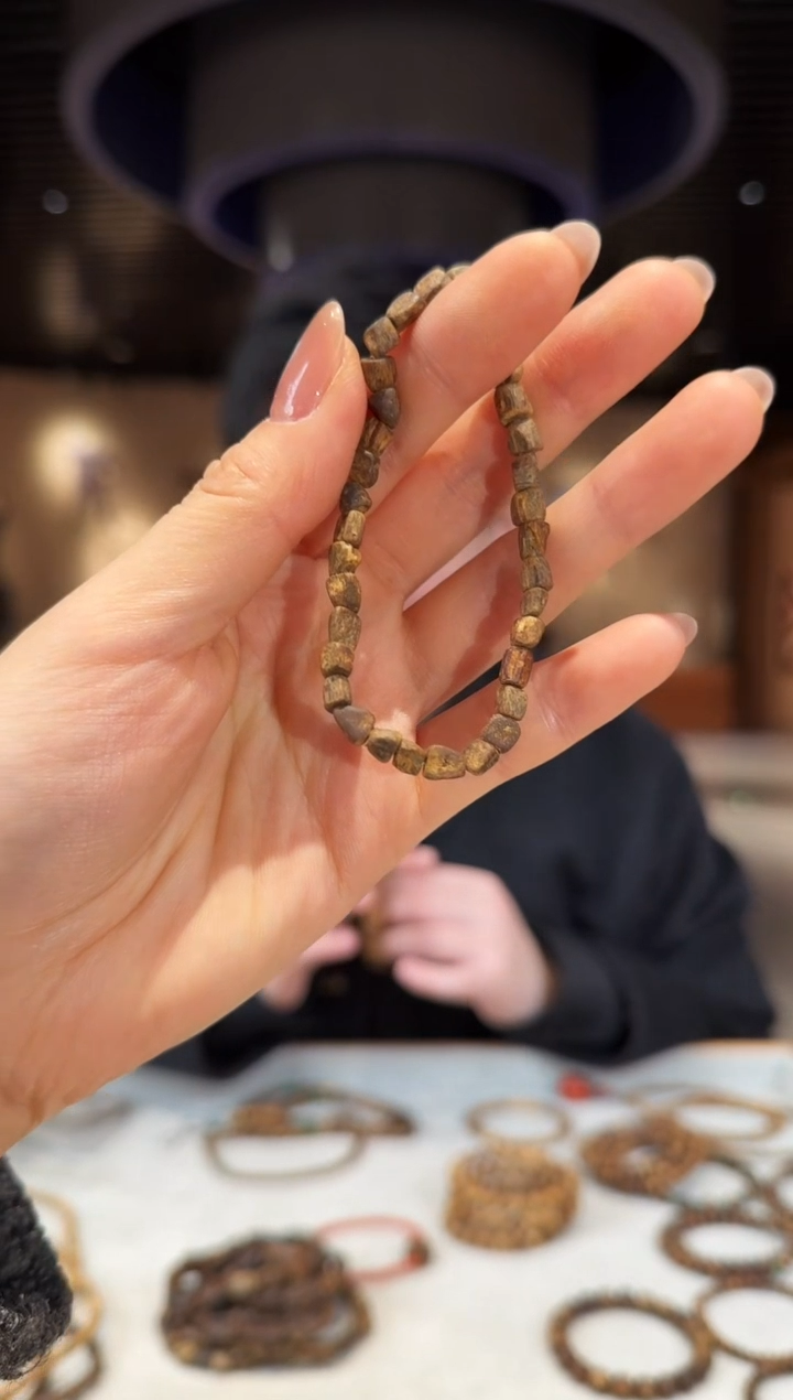 【闪购商品】沉香手串海南沉香单圈碎银子