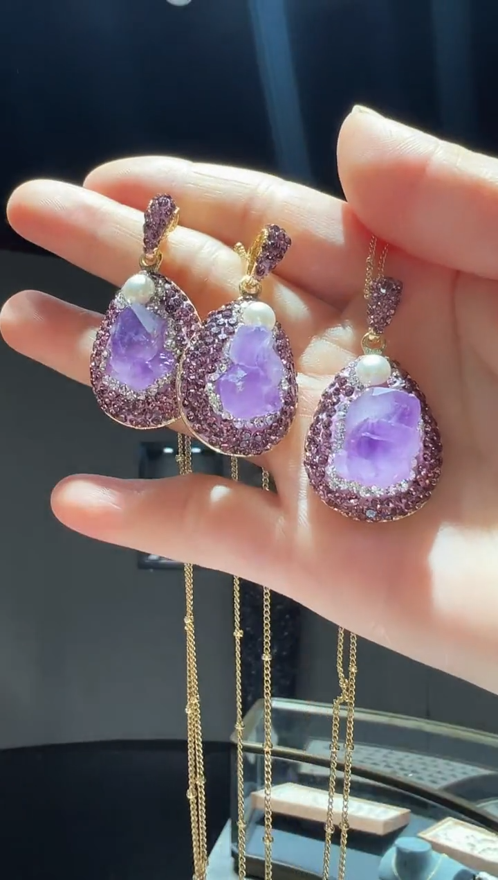 【闪购商品】紫晶颈饰未镶嵌6】多样性发其一