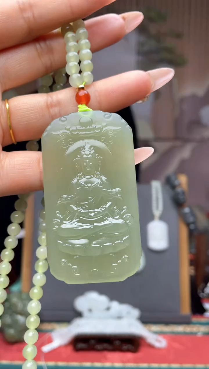 【闪购商品】和田玉颈饰未镶嵌一