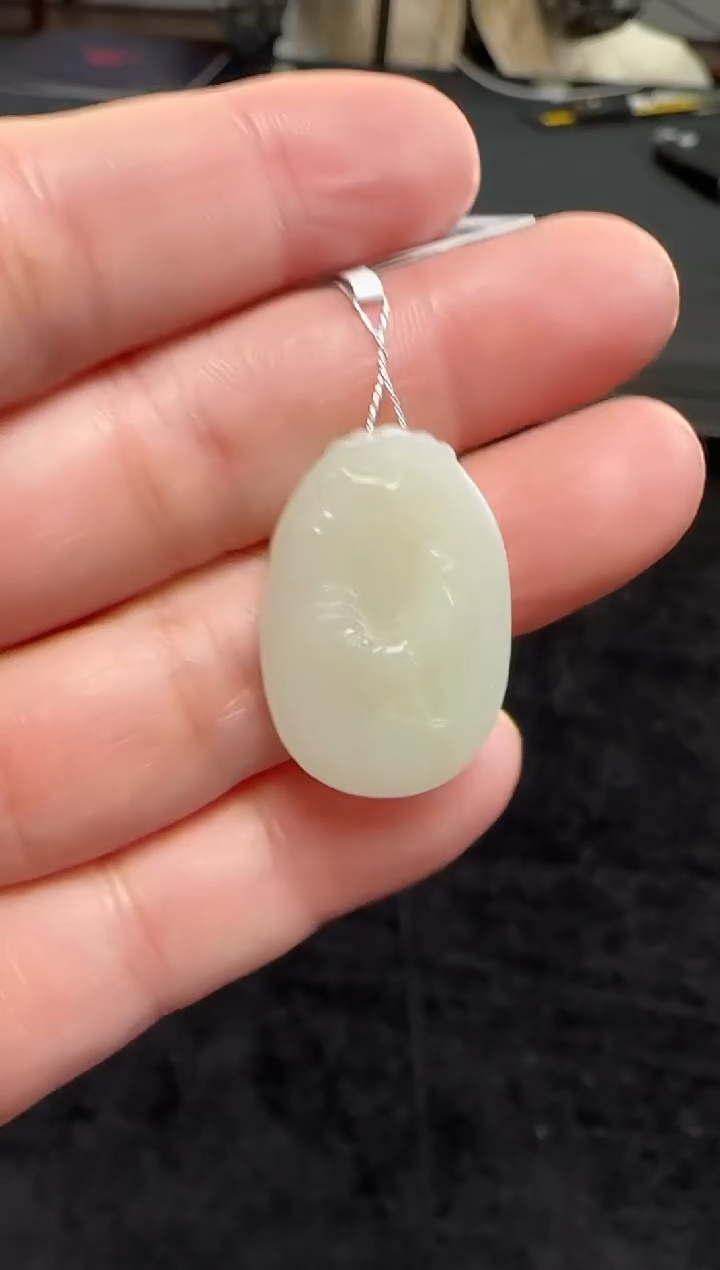 未镶嵌和田玉挂件新疆和田玉于田料生肖牌