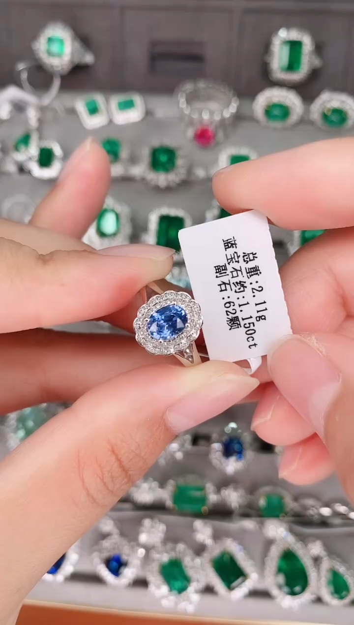 【闪购商品】蓝宝石18K金戒指18K金镶嵌1