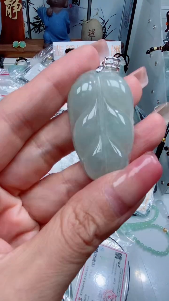 翡翠银S925镶嵌颈饰吊坠
