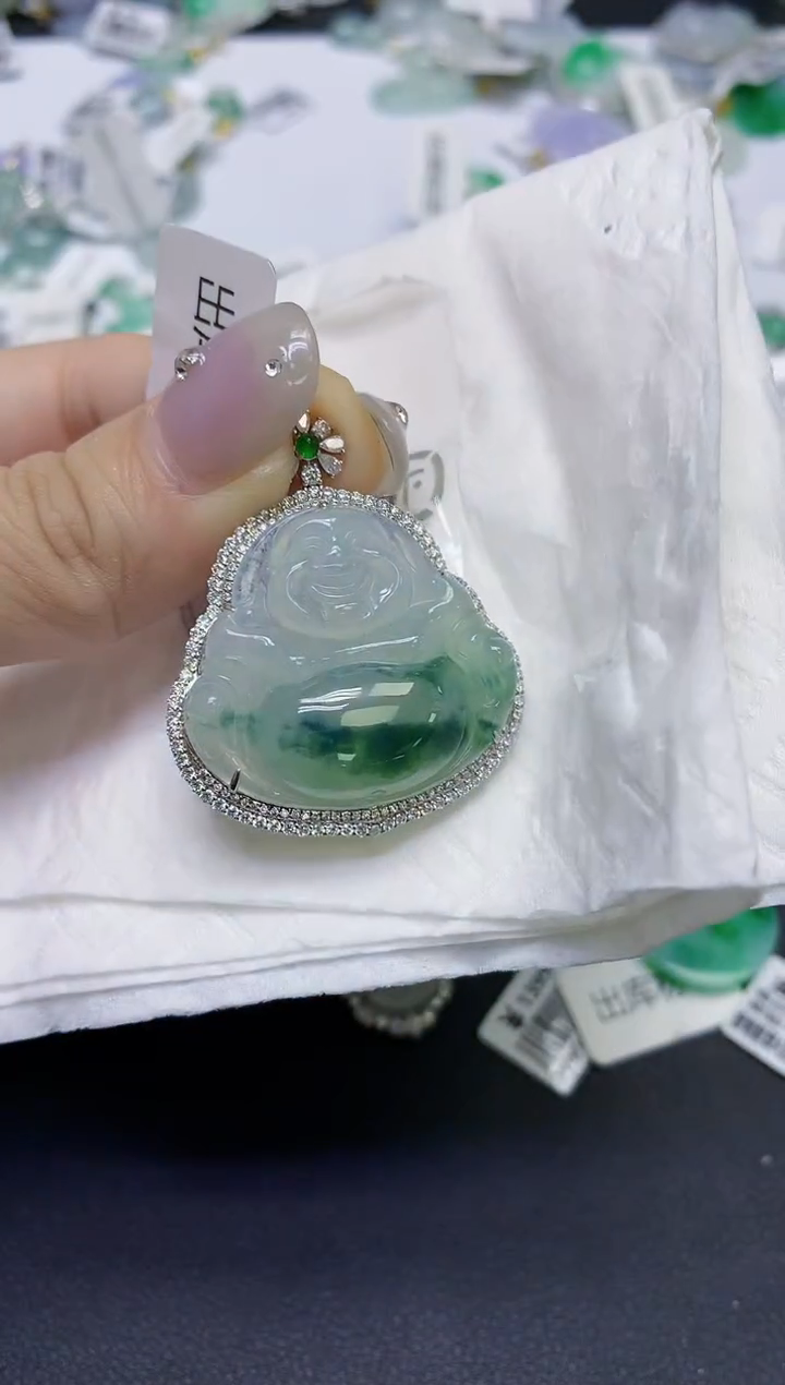 颈饰18K金镶嵌翡翠天然缅甸翡翠A货百元以上9元证书费自理