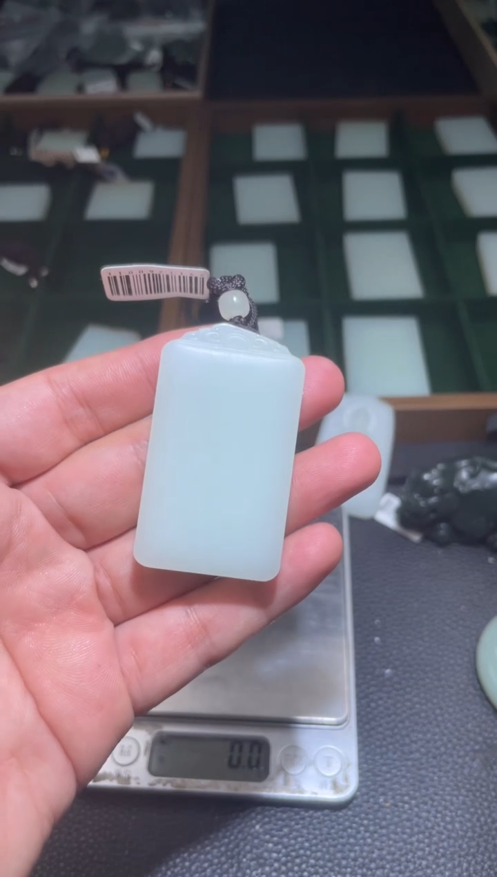 未镶嵌和田玉挂件挂件