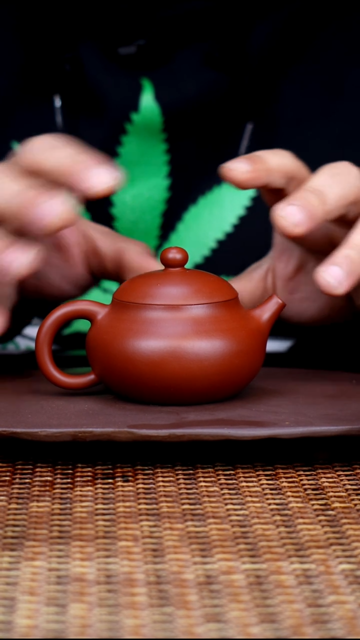 茶壶紫砂汀禾紫砂朱泥《扁玉》150cc