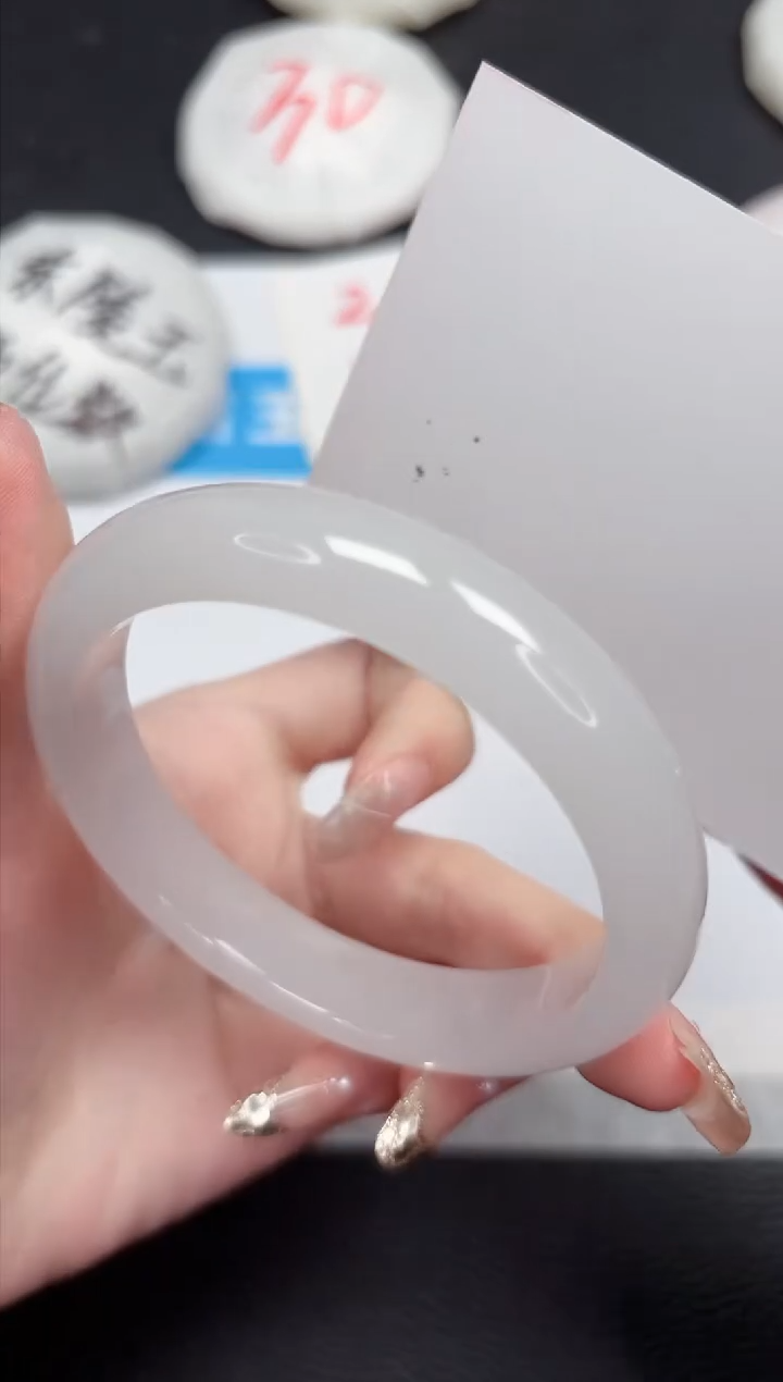 【闪购商品】石英质玉手镯未镶嵌545-52.3