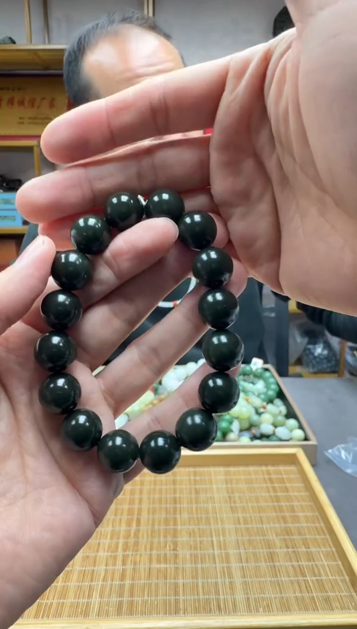 未镶嵌手链和田玉14沙枣青柔光