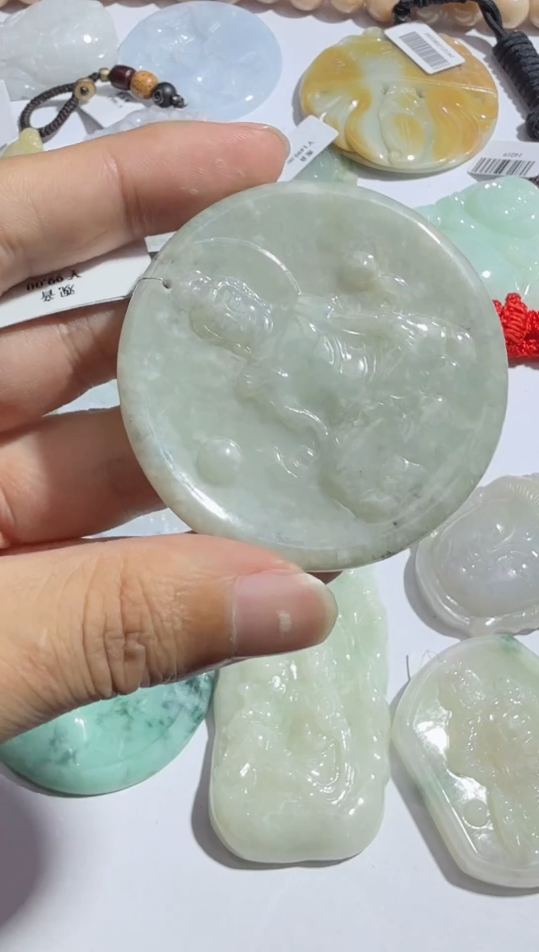 【闪购商品】翡翠颈饰未镶嵌00017013