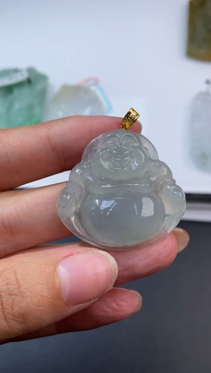 18K金镶嵌挂件翡翠378302    多人