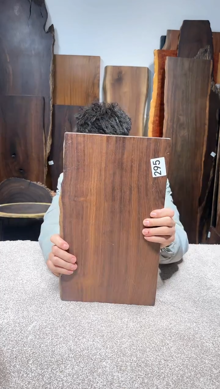 【闪购商品】风车木（黑檀木）尺寸40*23*2.5编号295