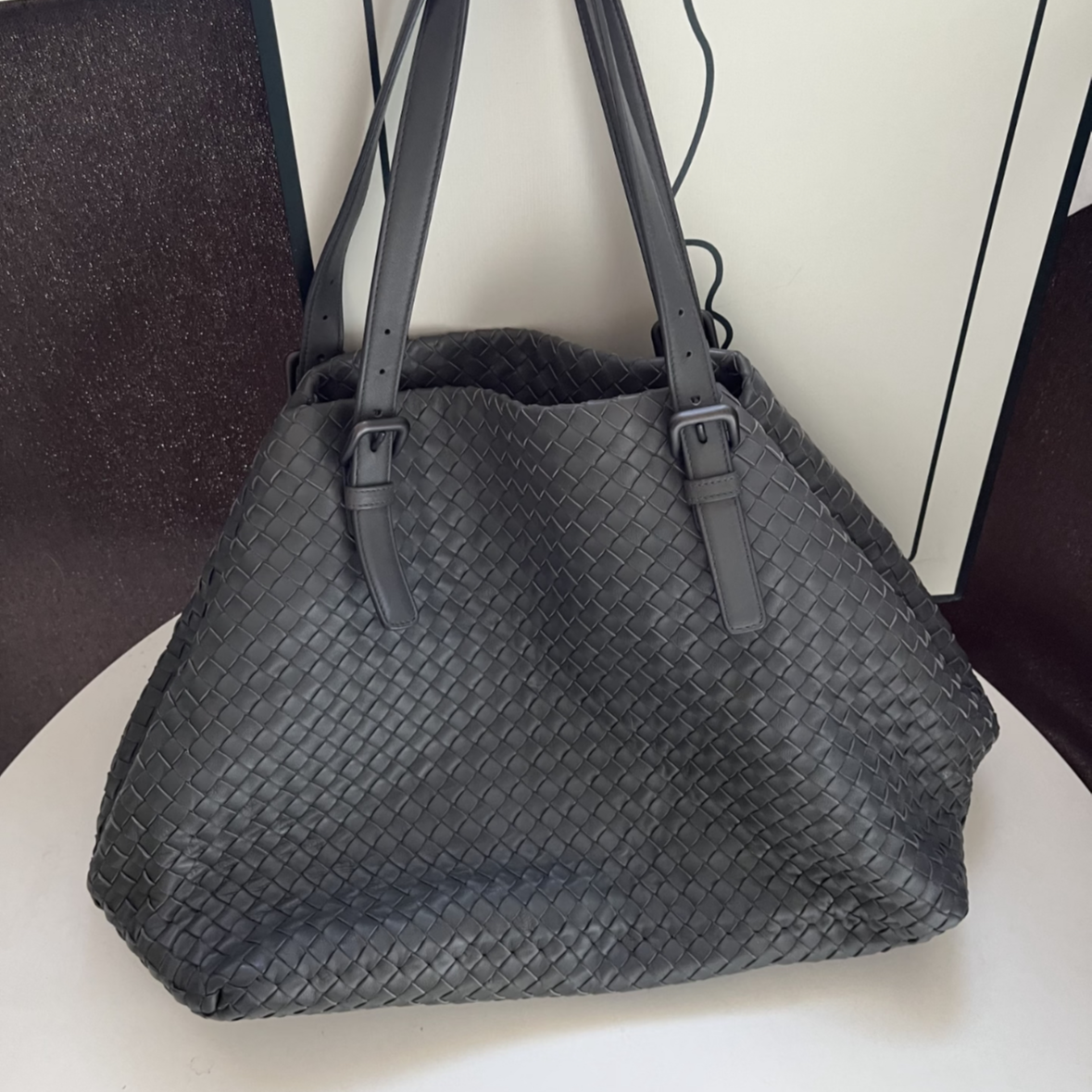 99新 BOTTEGA VENETA/葆蝶家 小花Jerry活动 黑色经典编制托特包