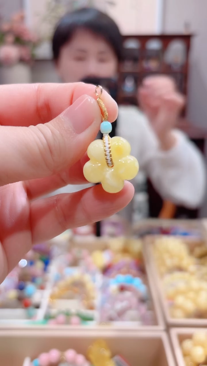 【闪购商品】蜜蜡颈饰18K金镶嵌设计款珠串