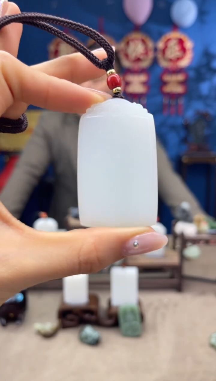 【闪购商品】和田玉颈饰未镶嵌1