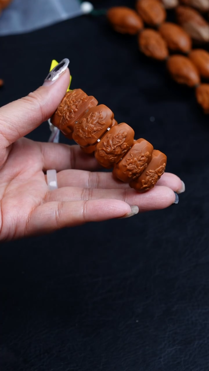 【闪购商品】橄榄核手串/手链15十八罗汉手牌