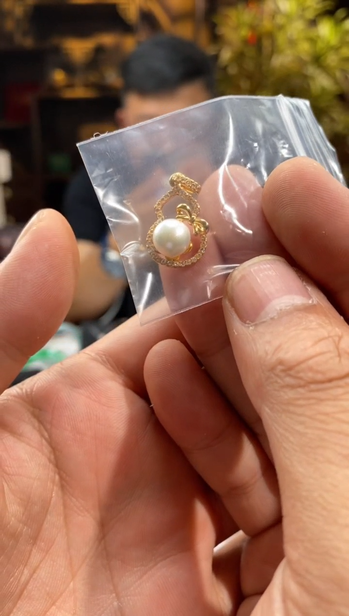 淡水珍珠未镶嵌吊坠(不含链)淡水珍珠吊坠FZ106