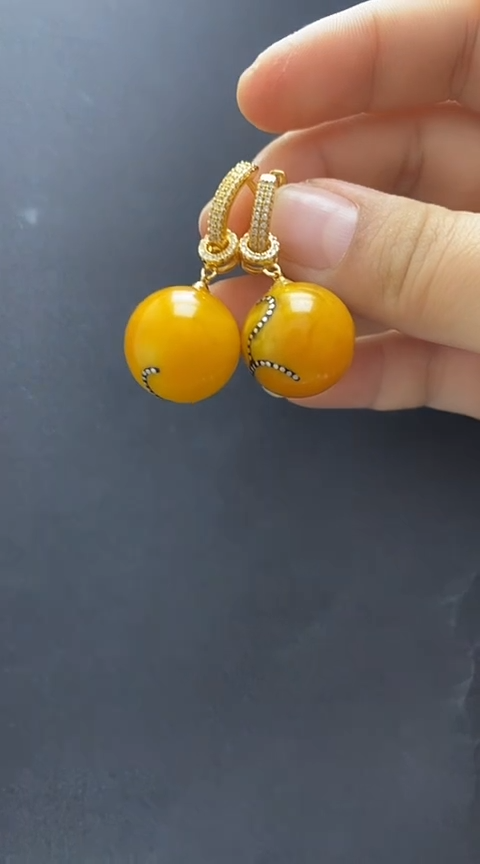 【闪购商品】琥珀裸石银S925镶嵌蜜蜡耳坠 