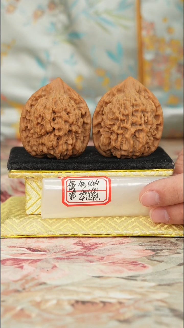 【闪购商品】文玩核桃把件官帽