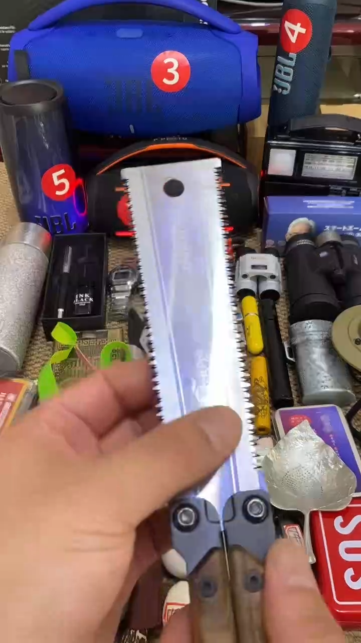 瓷片闪购商品 如图所示