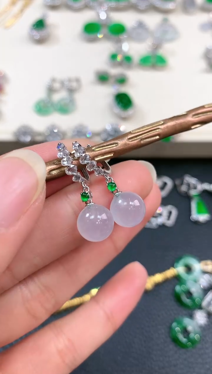 【闪购商品】翡翠耳饰18K金镶嵌n124