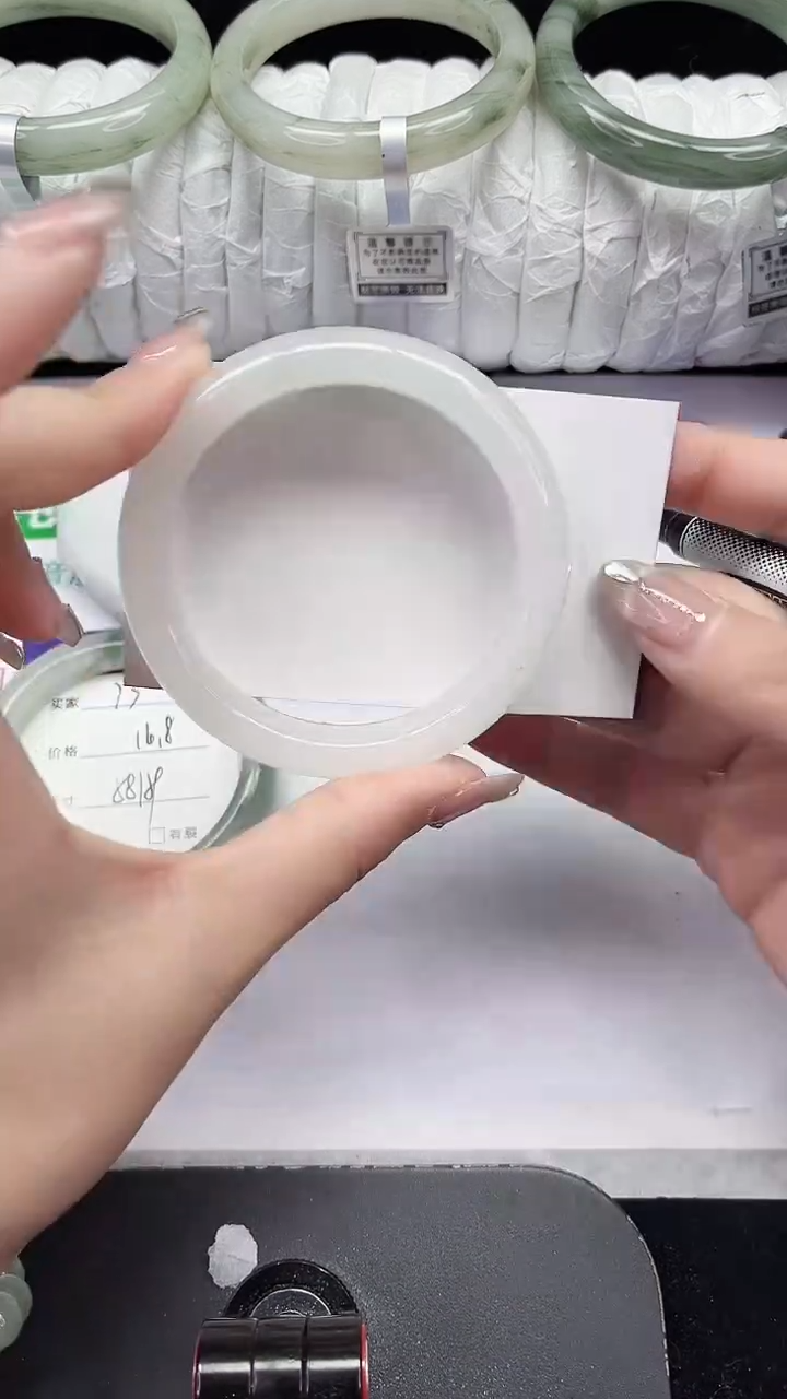 未镶嵌手镯石英质玉74-55/56