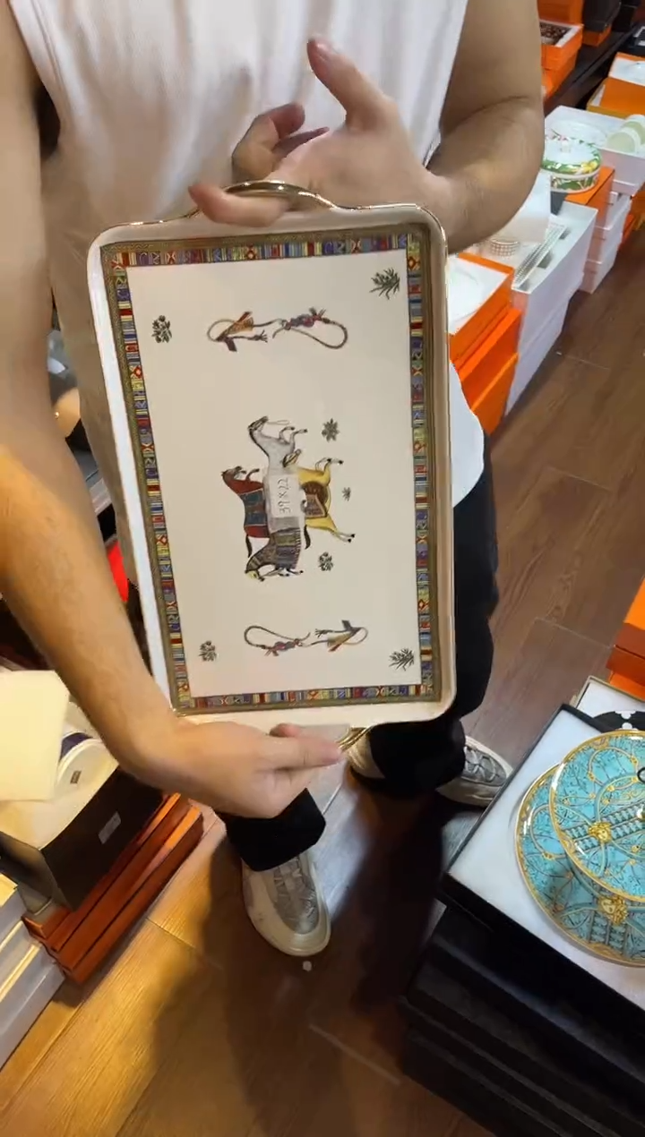 杯鸿辉家品牌瓷器，京东包邮！