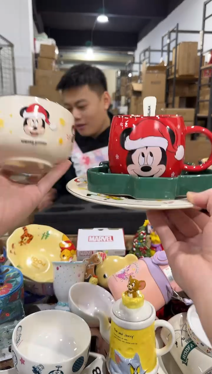 瓷片原盒圣诞米奇餐具5件套