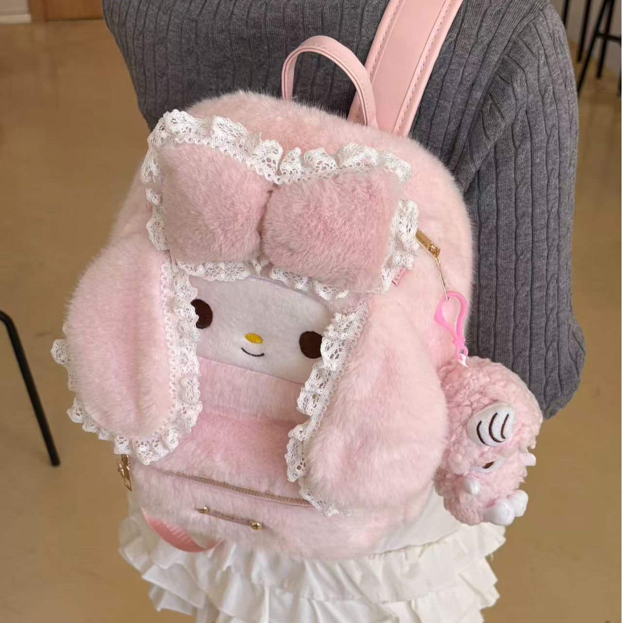 毛绒可爱美乐蒂女包爆款2025新款冬季公主风日常早八大容量双肩包
