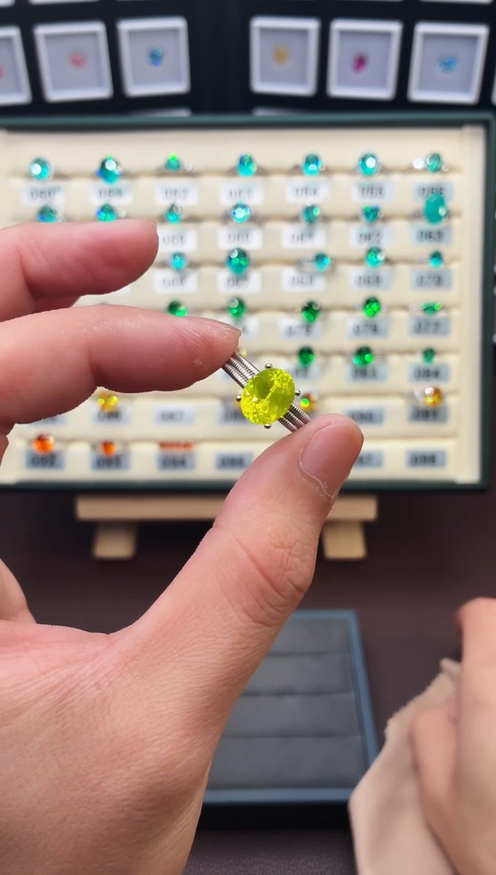 无925银轻奢柠檬黄色女神戒