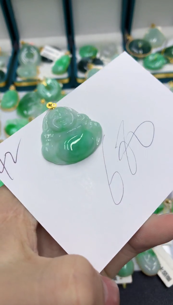 【闪购商品】翡翠颈饰18K金镶嵌号链接