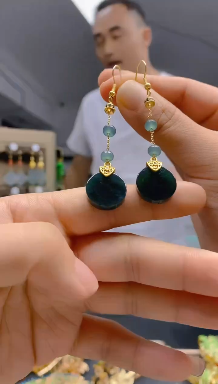 【闪购商品】翡翠耳饰合金180翡翠耳钩