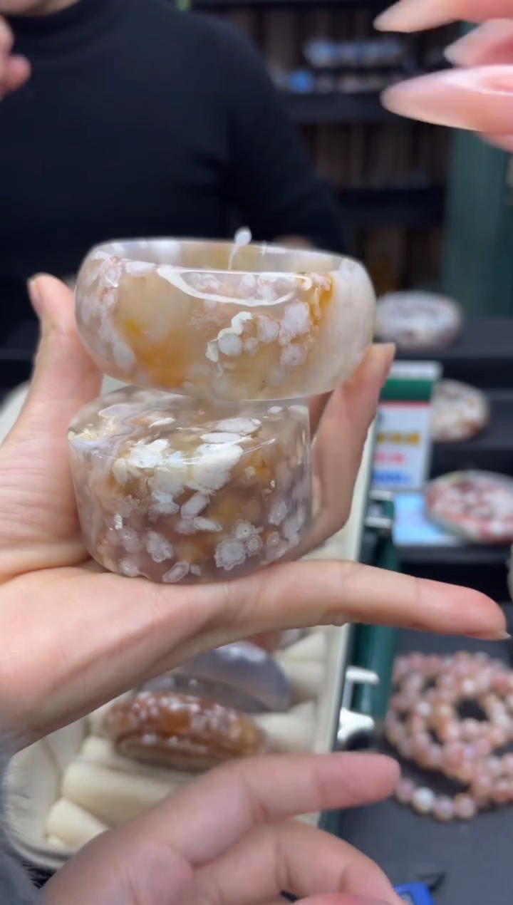 【闪购商品】石英质玉手镯未镶嵌624（60圈赠送镯心）