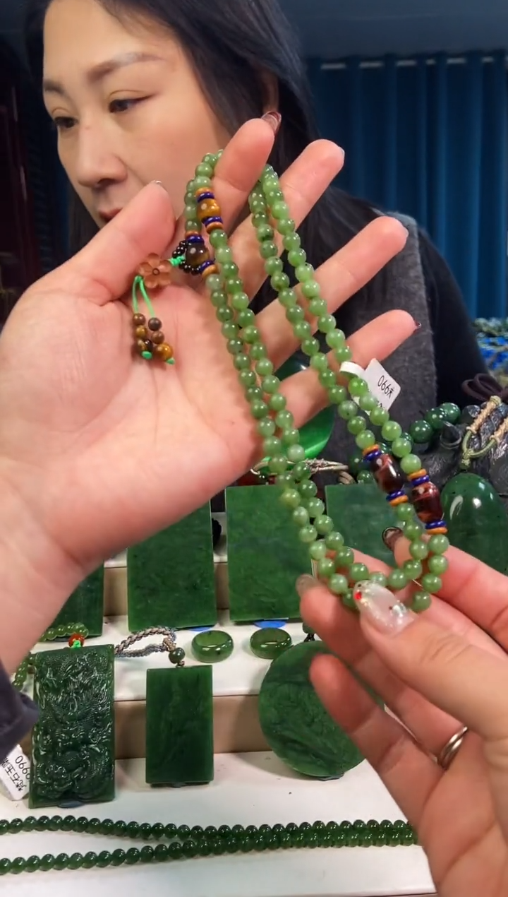 【闪购商品】和田玉挂件未镶嵌1