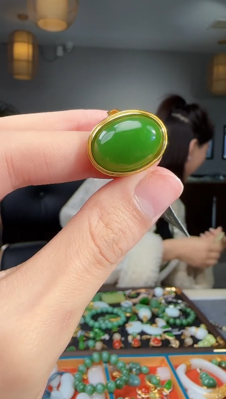 银S925镶嵌戒指和田玉1