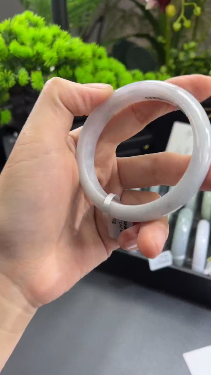 【闪购商品】翡翠手镯未镶嵌正圈