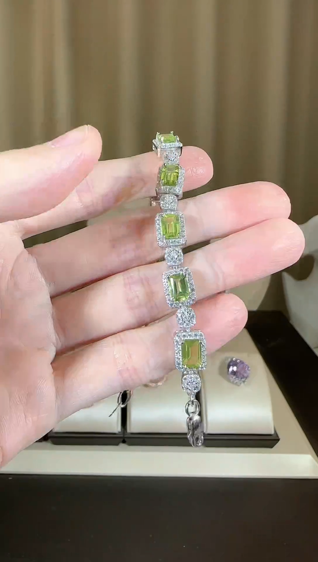 【闪购商品】橄榄石手链银S925镶嵌设计款