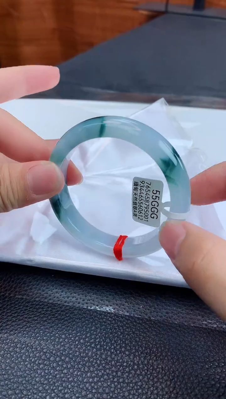 【闪购商品】翡翠手镯未镶嵌缅甸天然翡翠A货手镯