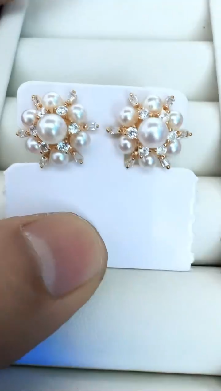 【闪购商品】海水珍珠耳饰银S925镶嵌耳钉