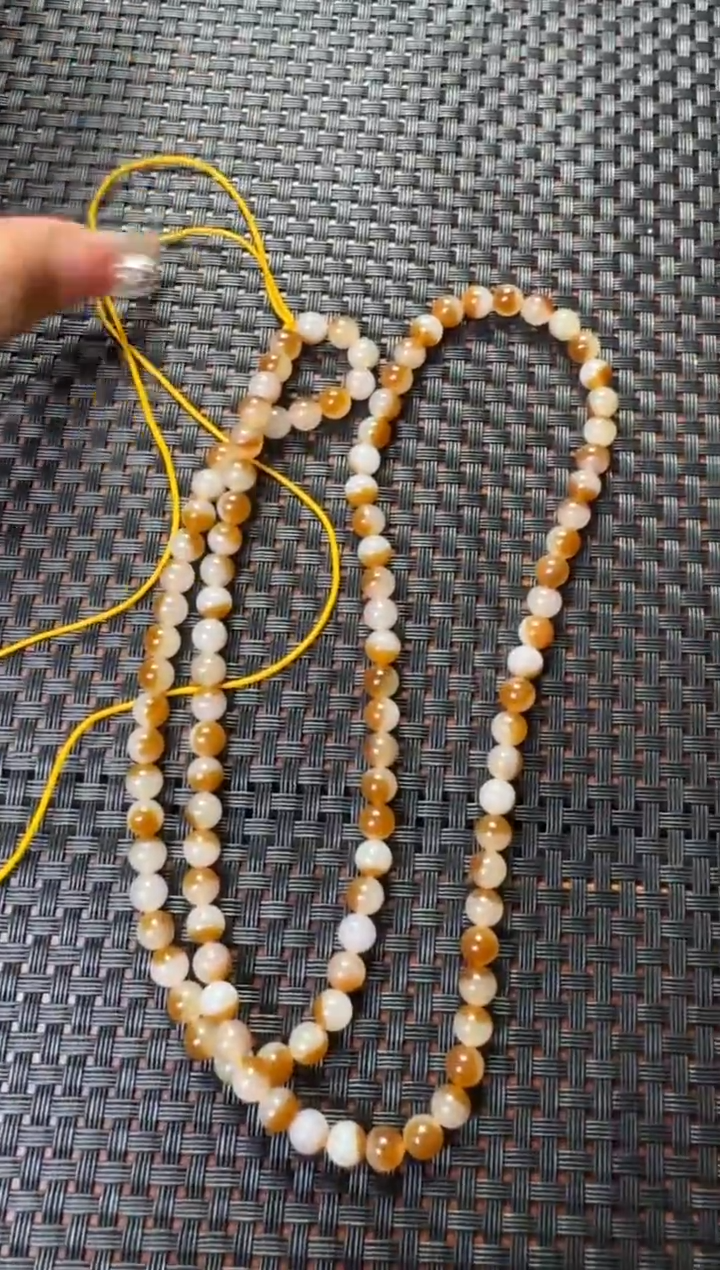 吊坠(赠链)未镶嵌和田玉金山糖白卡6项链108 颗