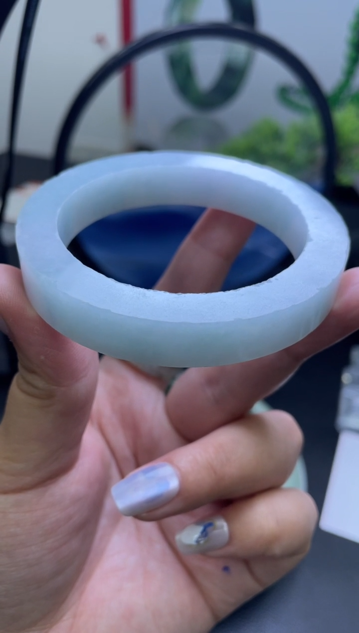 【闪购商品】定制翡翠手镯未镶嵌定制手镯