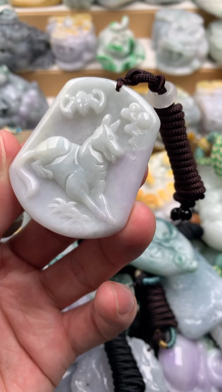 吊坠(不含链)未镶嵌翡翠1