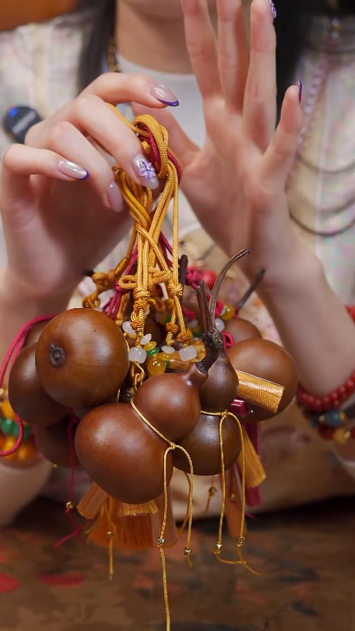 12漆艺工艺小葫芦（随机）9.9