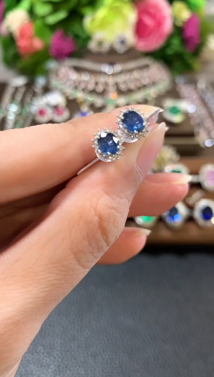 耳饰蓝宝石18K金镶嵌n109  