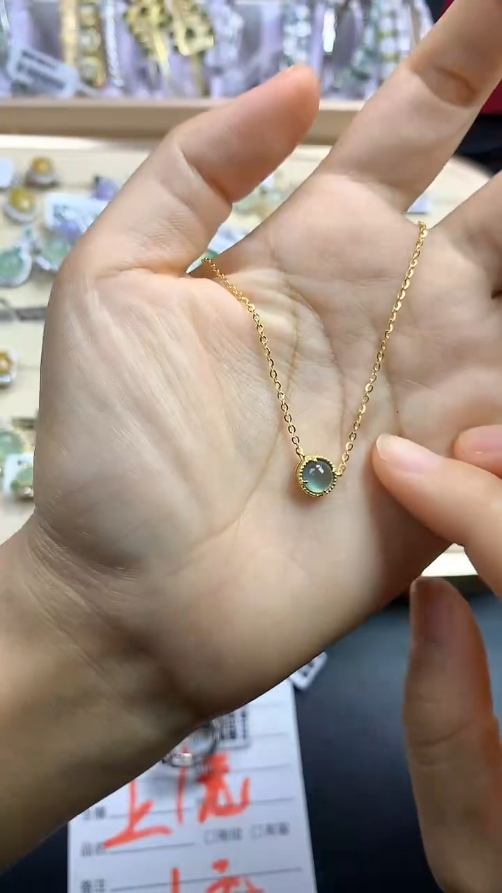 翡翠银S925镶嵌颈饰翡翠 银S925镶嵌 颈饰