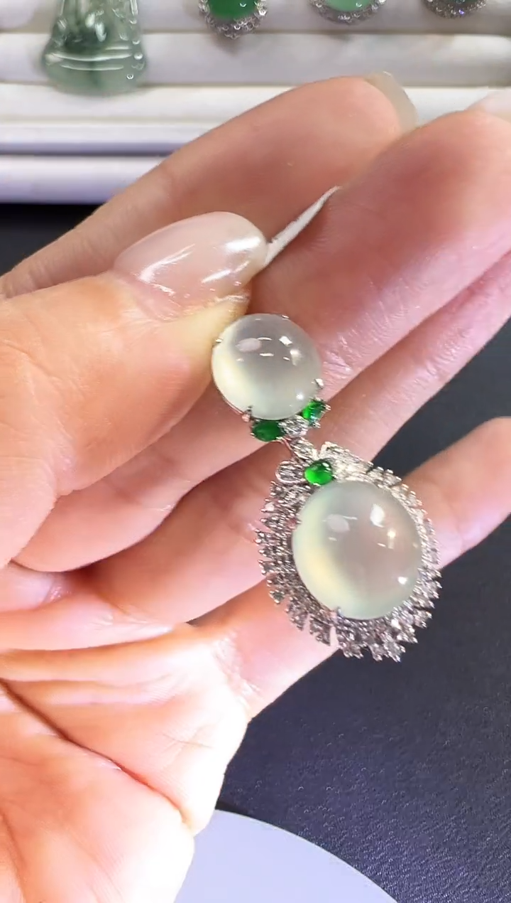 颈饰18K金镶嵌翡翠KPYS1219-026