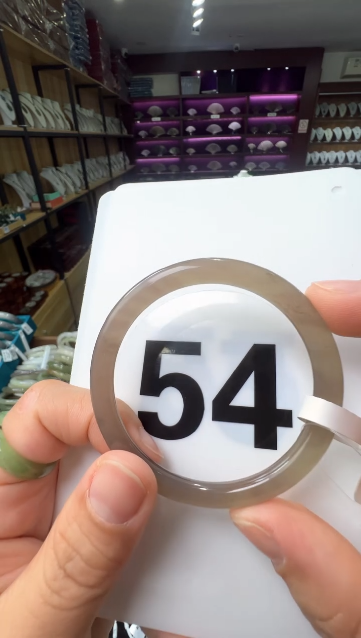 【闪购商品】和田玉手镯未镶嵌54圈口冰紫手镯