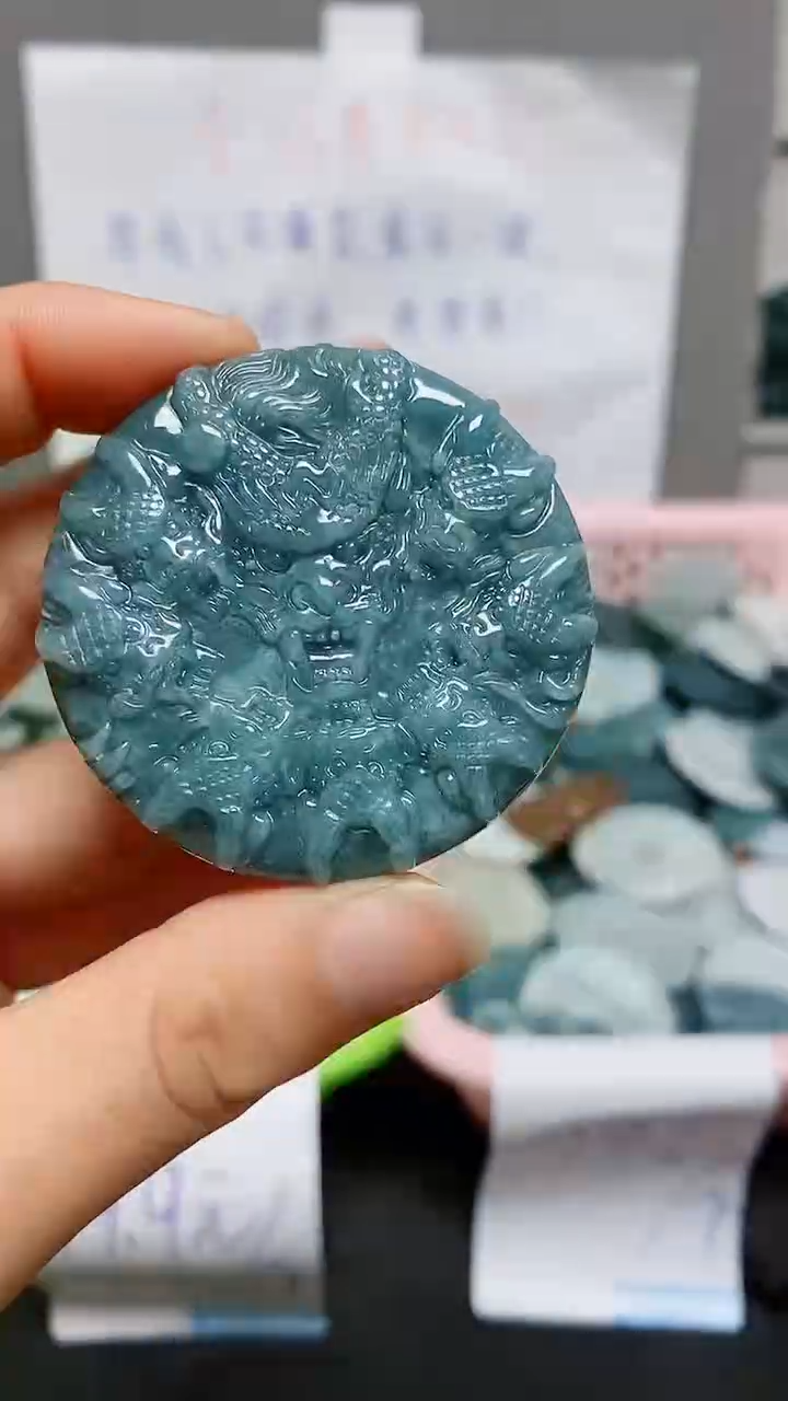 【闪购商品】翡翠颈饰未镶嵌天然翡翠A货